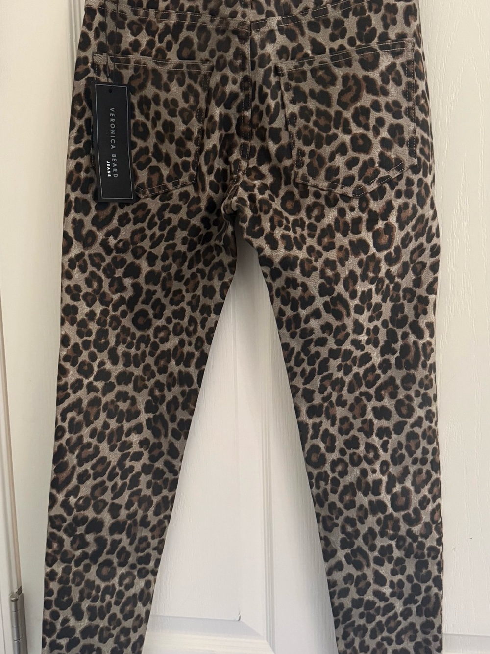 NEW with tags Veronica Beard Leopard-Print Skinny Jeans - Brown/Black